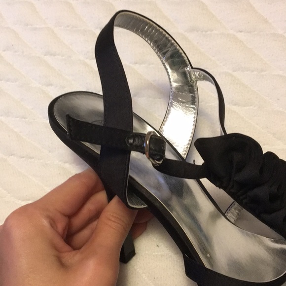 Jacqueline Ferrar Sexy Black Heels - Picture 6 of 7